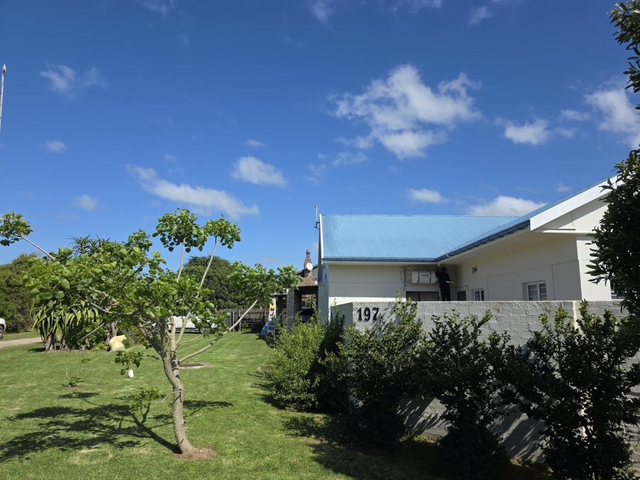 4 Bedroom Property for Sale in Boknesstrand Eastern Cape